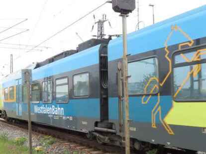 Auf dem Weg nach M&uuml;nster: Ein Regionalexpress der Westfalenbahn. Einer der Z&uuml;ge, die am Sonntag diese Strecke fuhren, musste gek&uuml;rzt werden.