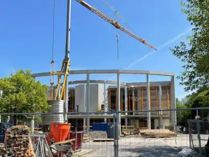 Noch kann man es sich kaum vorstellen: Schon ab M&auml;rz 2023 soll alle Programm-Kultur im neuen Festspielhaus am Wall stattfinden.