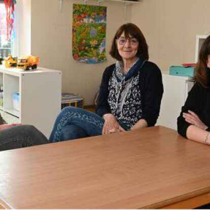 Einblicke in den Alltag der Kita Loppersum geben (v.r.) Tessa Duve-Nanninga, Ulrike Heidel und die stellvertretende Leiterin Christel Boekholder-Ettel.