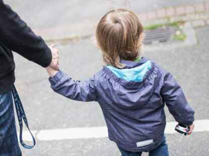 Inobhutnahmen im Landkreis Leer: Seit sechs Monaten steigen die Zahlen wieder an.