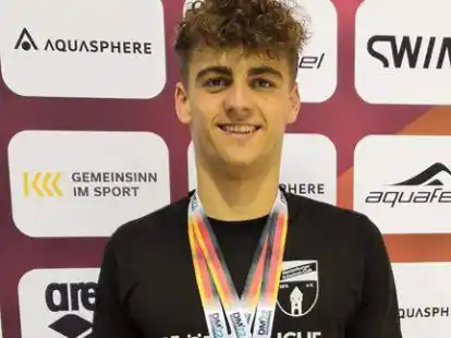 Gold und Silber sicherte sich Christopher Weidner in der U-20-Wertung bei der DM in Berlin.