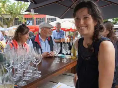 War schon zum Auftakt im vergangenen Sommer ein sch&ouml;ner Anlaufpunkt f&uuml;r viele: der Abendmarkt auf dem Waffenplatz.