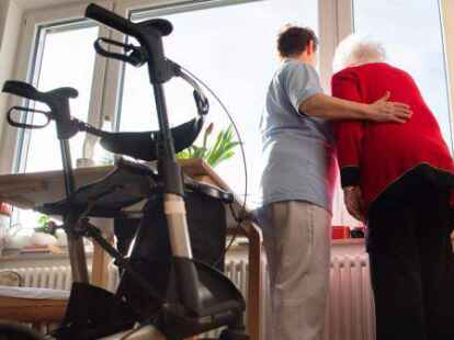 Mit Vorurteilen aufr&auml;umen und zeigen, wie es wirklich in der Pflegebranche aussieht, m&ouml;chte Pflegeexperte Oliver Stemmann in seinem Online-Vortrag am Mittwoch, 8. Juni.