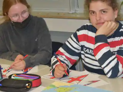 Die Sch&uuml;lerinnen und Sch&uuml;ler der Elisa-Kauffeld-Oberschule in Jever haben das 70. Thronjubil&auml;um der Queen gefeiert, daf&uuml;r wurden sie auch kreativ.