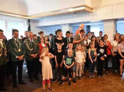 Sch&uuml;tzenfest in W&uuml;sting.