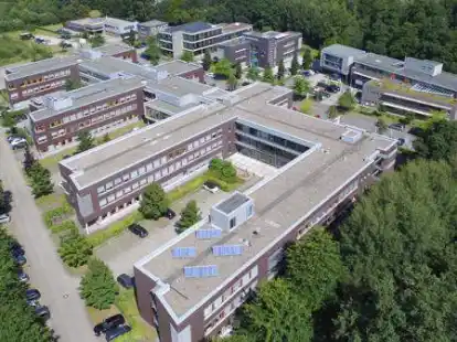 Auf 11.000 Quadratmeter erstreckt sich das TGO an der Marie-Curie-Stra&szlig;e in Wechloy, die vom K&uuml;pkersweg abgeht.