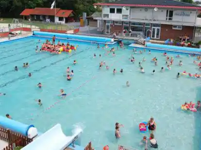 Das Friesenbad in Weener ist das einzige Freibad im Landkreis Leer.