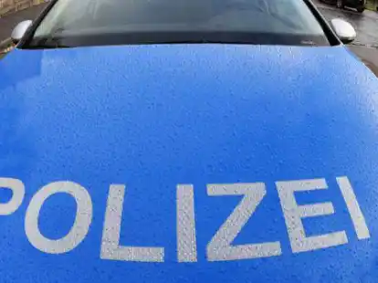 Die Polizei sucht Zeugen, die Hinweise zu Tat oder T&auml;tern geben k&ouml;nnen.