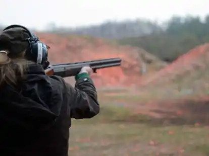 Bis J&auml;gerinnen und J&auml;ger im Ausbildungszentrum Ahlhorner Heide trainieren k&ouml;nnen, wird es noch einige Zeit dauern. Die Bauarbeiten d&uuml;rfen jetzt wieder aufgenommen werden. (Symbolbild)