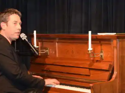 Kabarettist Frederic Hormuth tritt am 22. September im Kulturhaus M&uuml;ller in Ganderkesee auf.