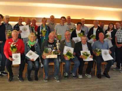 Der Bo&szlig;elverein KBV &bdquo;Fix wat mit&ldquo; Ruttel hat nach zweij&auml;hriger Corona-Pause wieder eine Jahreshauptversammlung im Vorburger Hof abgehalten.