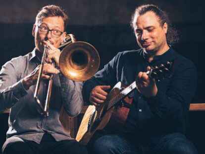 Sorgen am 24. Juni f&uuml;r einen vollen Klang in der Kreuzkirche: Andreas Uhlmann (Posaune) und Matthias Gehring (Gitarre) mit &bdquo;Mehr als Wir&ldquo;.