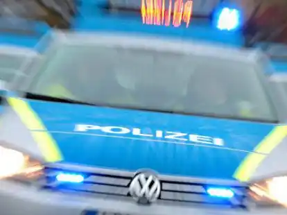 Im Kampf gegen Hass-&Auml;u&szlig;erungen im Internet haben Ermittler  Wohnungen  durchsucht, nachdem in Sozialen Medien gezielt Hasspostings verfasst wurden.