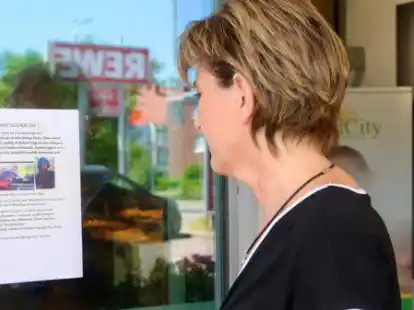 Im Stadtteilzentrum Donnerschwee: Auch hier h&auml;ngen die Suchplakate, mit der Beschreibung des vermissten Kindes.