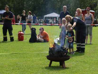 Jede Menge Action wurde beim Ovelg&ouml;nner Gemeindefeuerwehrtag in Neustadt geboten.