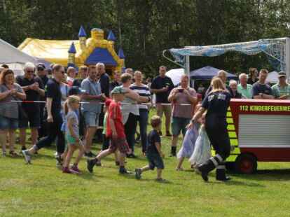 Jede Menge Action wurde beim Ovelg&ouml;nner Gemeindefeuerwehrtag in Neustadt geboten.