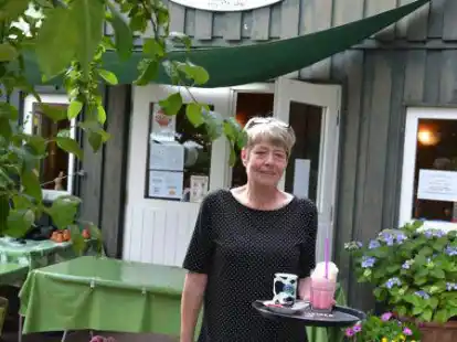 Liebt ihr Melkhus in B&uuml;rstel: Waltraud Lamers.