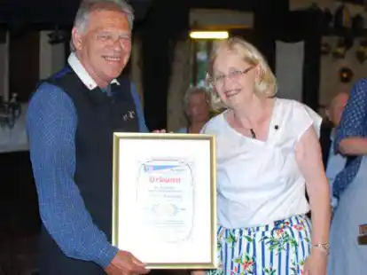 Zukunftssorgen, auch an dem Tag, an dem das gro&szlig;e Jubil&auml;um gefeiert wird: Klaas D&uuml;ring und Rita Kropp vom Heimatbund sorgen sich um Nachwuchs und ehrenamtliches Engagement in den Heimatvereinen.