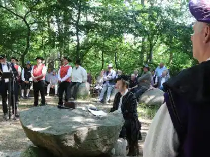 Eine historische Gerichtsverhandlung gab es am Samstag in Emstek zu sehen.