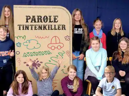 &bdquo;Parole Tintenkiller&ldquo; und &bdquo;Viva Las Vegas&ldquo; hei&szlig;en die St&uuml;cke, die die Kinder- und Jugendtheatergruppe &bdquo;L&uuml;ttje Korsorsbarger&ldquo; bei den Theatertagen am 2. und 3. Juli in der Grundschule Achternmeer auff&uuml;hrt.