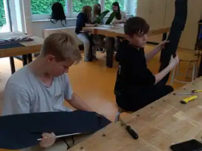 Selbst bauen konnte die Sch&uuml;ler ihr Boards beim Skater-Camp an der IGS Am Everkamp in Wardenburg.