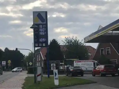 G&uuml;nstig tanken am Mittwochmorgen: In Bunde klappte das um 7 Uhr hervorragend.