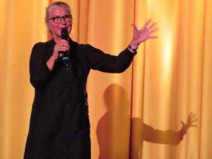 <p>                <div>                        Konsequent und resolut: die schwedische Regisseurin Annika Appelin (&bdquo;Tuesday Club&ldquo;).                      </div>            </p>