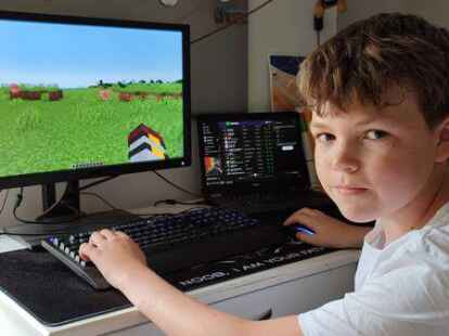 Spielt selber gerne Minecraft: Thore Iderhoff aus Pewsum, Medienscout und Veranstaltungshauptorganisator.
