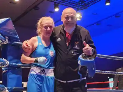 Fiona Wohlers mit Bundestrainer Valentin Silaghi