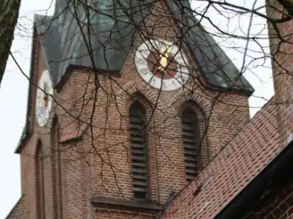 Rund drei Jahre lang war Helmut Behrens als Pfarrer in Neuscharrel t&auml;tig. Bis er pl&ouml;tzlich abgeholt wurde und verschwand.