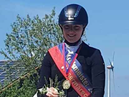 Leonie Pacholke mit Symphony