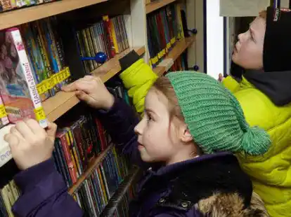 Aktion Lesefieber: Kinder, die in den Ferien B&uuml;cher lesen und bewerten wollen, k&ouml;nnen sich ab Samstag zur Teilnahme anmelden.