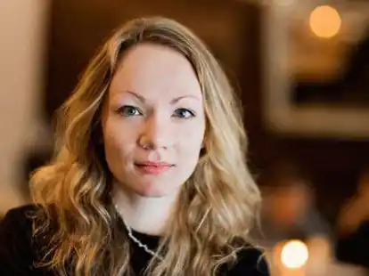 Sabrina Janesch gibt an vier aufeinander aufbauenden Terminen literarische Unterst&uuml;tzung.