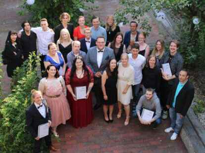 Am Ziel: die Abiturientinnen und Abiturienten 2022 am Oldenburg-Kolleg