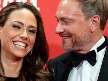 Christian Lindner (FDP), Parteivorsitzender, und seine Partnerin Franca Lehfeldt