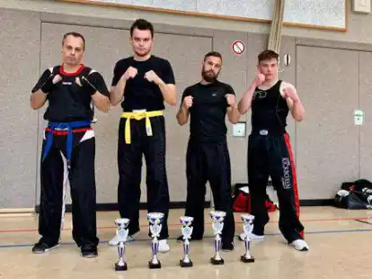 Erfolgreich in Hamburg: (von links) Daniel Cramer, Maximilian Lange, Andreas Deutsch und dessen Neffe Leon Deutsch