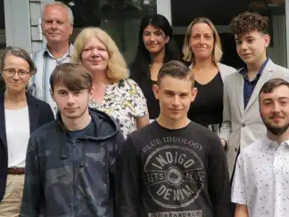 Das Gruppenfoto wurde am Tag der Verabschiedung gemacht.