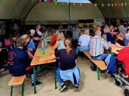 In Neerstedt: Dort feierte der Braaklander Reitclub nach der Jahreshauptversammlung ein Familienfest.