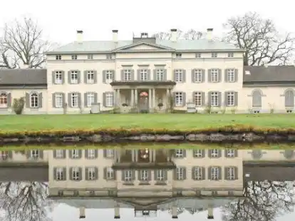 Das Schloss in Rastede ist Ziel der Radtour.