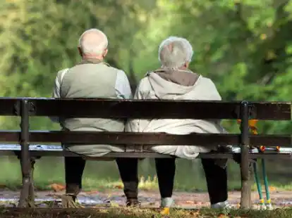 Viele Ostfriesen bekommen nur eine geringe Rente. Die steigenden Energiekosten machen ihnen zu schaffen.