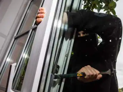 Die Sommerferien sind da. &bdquo;Allerdings freuen sich nicht nur Urlauber, auch f&uuml;r Einbrecher beginnt eine vielversprechende Zeit&ldquo;, wei&szlig; die Polizei und mahnt zu mehr Einbruchsschutz.