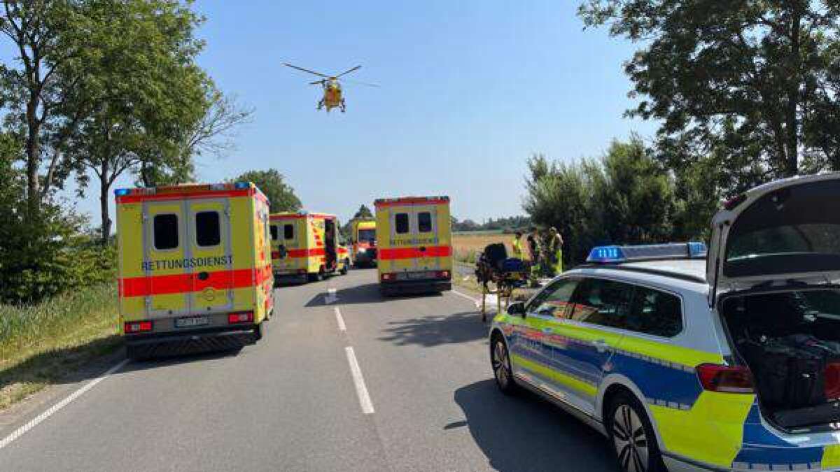 Ein Mann Stirbt Bei Schwerem Unfall Auf B72