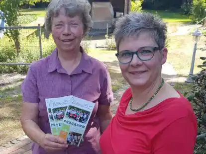 Stellen das neue Landfrauen-Programm vor: Marlis Hollmann (links) und Dette Zingler