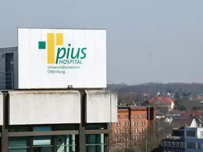 Das katholische Pius-Hospital in Oldenburg streitet mit dem Offizialat in Vechta unter Weihbischof Wilfried Theising &uuml;ber den k&uuml;nftigen Kurs.