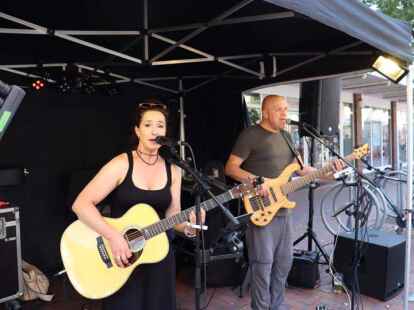 Spielten am Sonntag an der Huntestra&szlig;e: &bdquo;Silvy Braun meets Detlef Blanke&ldquo;.