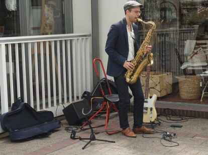 Zahlreiche K&uuml;nstlerauftritte auf der Nadorster Meile