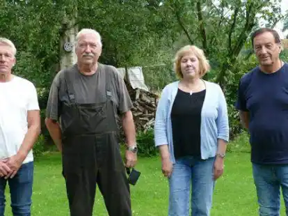 Sie nahmen f&uuml;r die B&uuml;rgerinitiative Kampe am runden Tisch mit der OFK teil (von links): Peter Raikowsky, Dieter Kleen, Monika Raikowsky und Otto Nitschke.