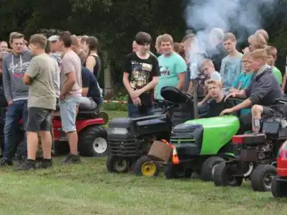 Die Pulling-Wettbewerbe beim Birkenfest sind immer gut besucht.