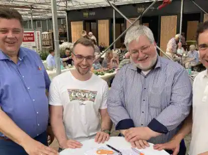 Beim Sommergespr&auml;ch dabei (von links): Jens Nacke, Maik Hermann, Stephan Albani und J&ouml;rg Brun&szlig;en.
