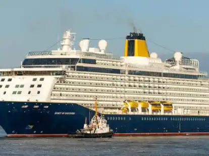 Der zweite Besuch in Emden, dieses Mal allerdings mit Hunderten Passagieren an Bord: Die &bdquo;Spirit of Discovery&ldquo; erreichte den Hafen am fr&uuml;hen Freitagmorgen.